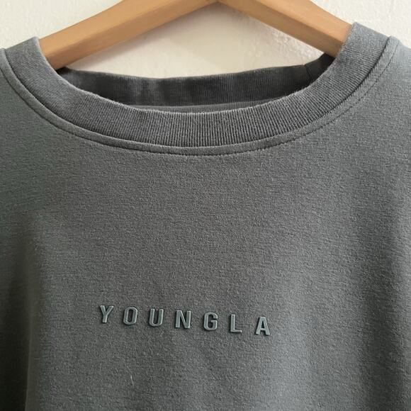 Young LA Men’s Crewneck Sweater Size Medium Sage Green Logo Microfiber Soft - Picture 3 of 7